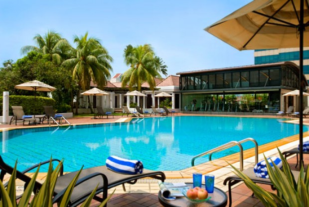 Book at Sheraton Towers and Enjoy 10% Off Best Available Room Rates with SC Bank Cards