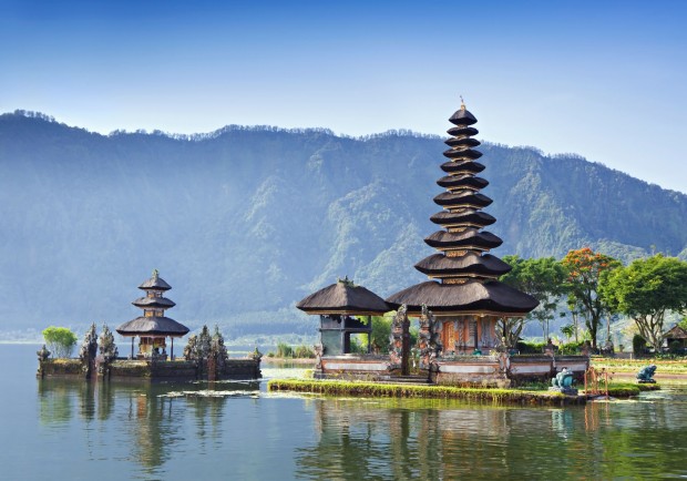 Fly to Bali with KLM Royal Dutch Airlines from SGD257