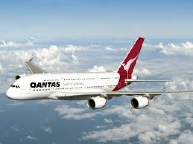 Qantas International Flights from Singapore to Sydney 1