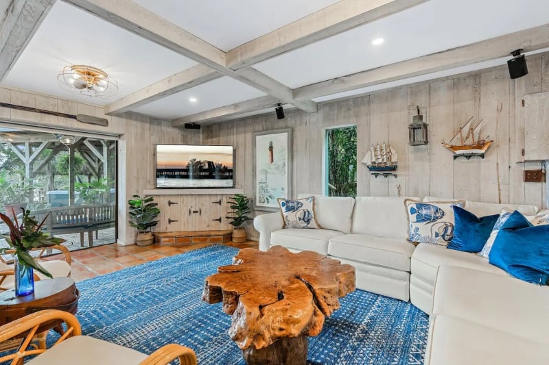  Airbnbs in Jupiter