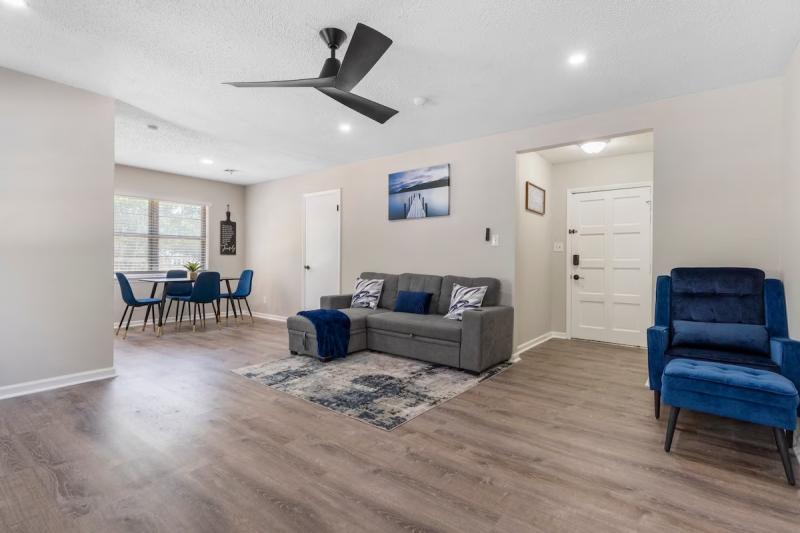 Airbnbs in Montgomery