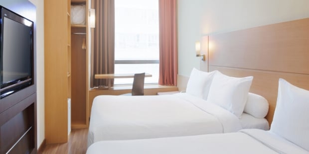 10% off Hotel Bookings at ibis Singapore Novena with UOB Card
