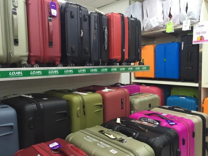 mustafa luggage price