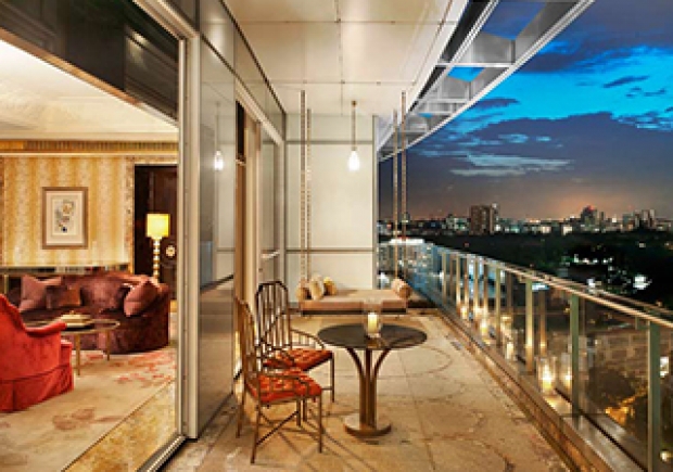 Have a Complimentary Breakfast for 2 on your Stay in Starwood Hotel with OCBC Card
