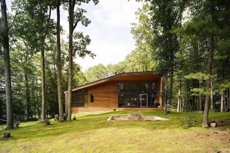 Cabin Airbnb with a library in upstate New York 