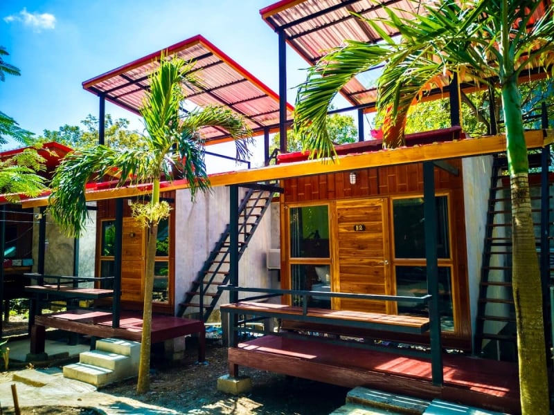 traditional krabi airbnb