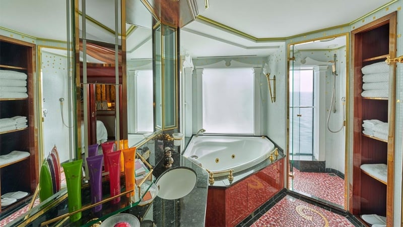 explorer dream palace suite private bathroom
