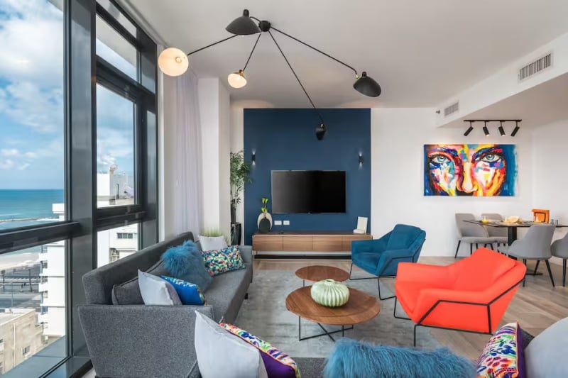 Airbnb Tel Aviv Beach views