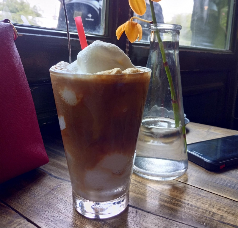 vietnamese egg coffee