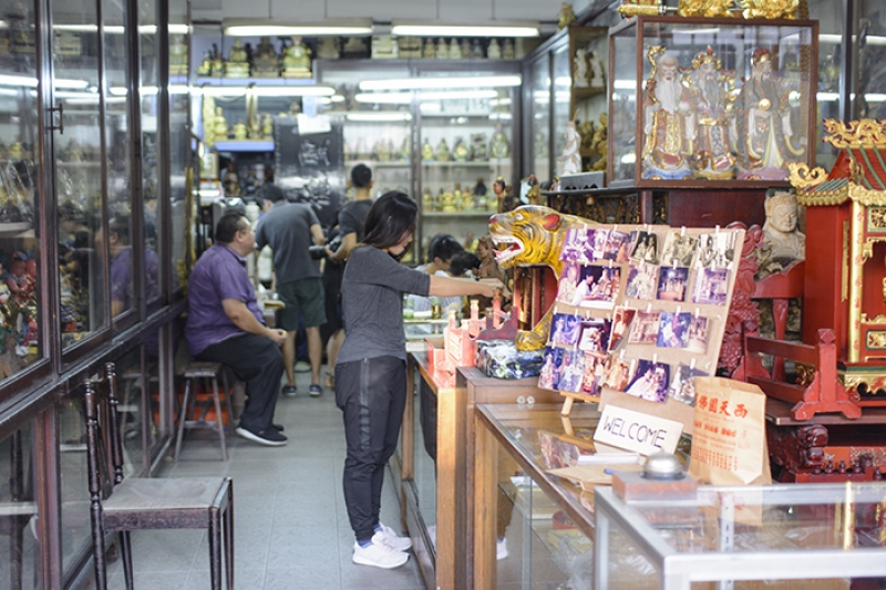 singapore taoist effigy shop