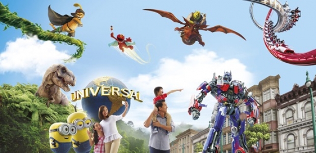 Buy Universal Christmas After 5pm Adult Admission + Two SGD8 Meal Voucher at SGD76