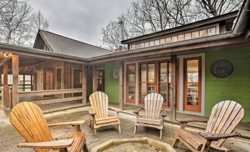 Airbnbs in Franklin