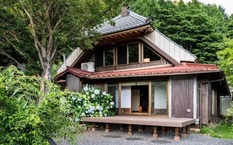 traditional airbnb japan