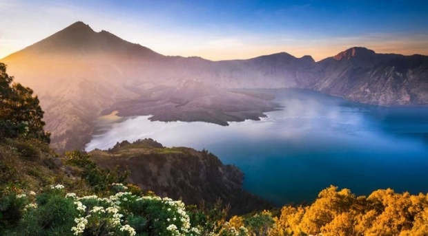 Business Class Flight Deals to Southeast Asia with Singapore Airlines