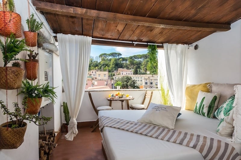 Airbnb near Gianicolo Hill in Rome