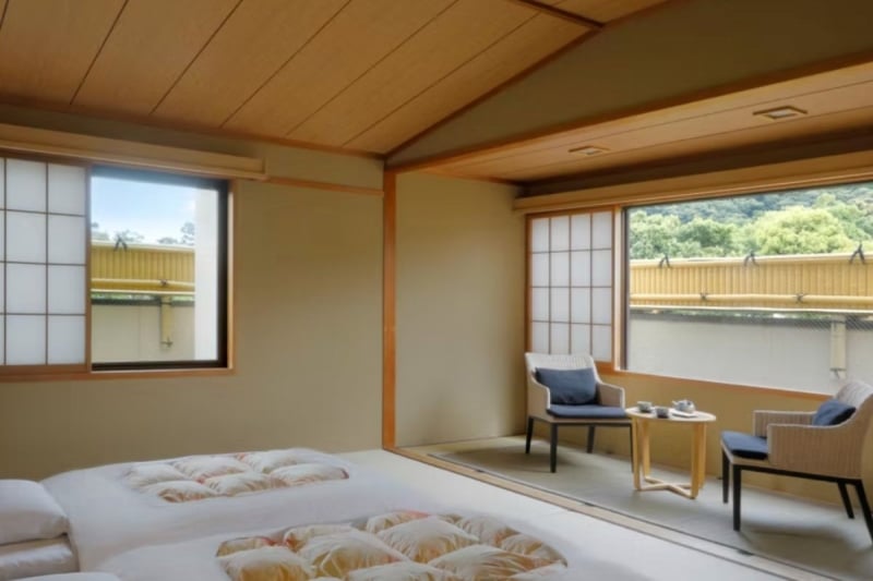 gion autumn ryokan
