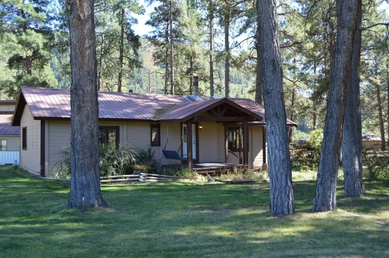 cozy cabin Airbnb Stays in Durango