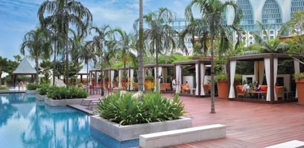 3D2N Resorts World Sentosa Street Eats Package