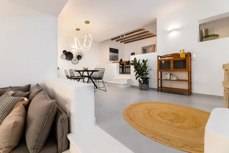 Airbnbs in Paros