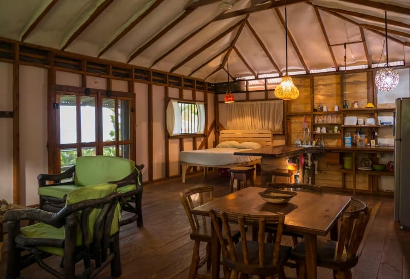 Airbnb Little Corn Island 