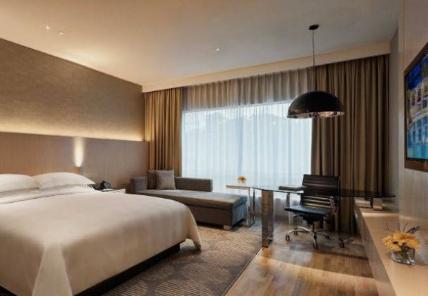 New Deluxe Room Offer in Renaissance Kuala Lumpur Hotel from RM388