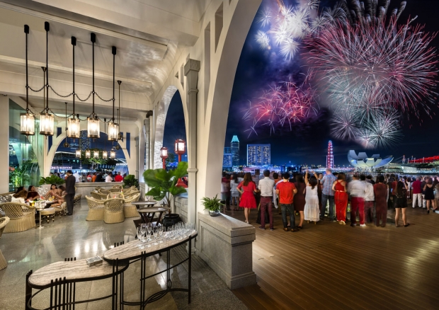 Guaranteed Fireworks View this National Day in The Fullerton Bay Hotel Singapore