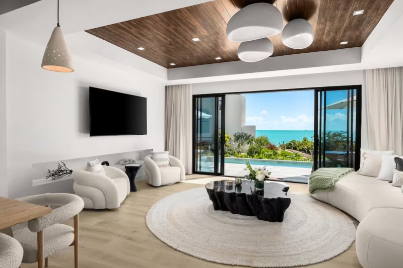 Best Airbnb Caribbean private pool 