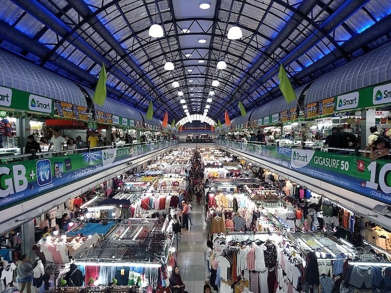 Bargain Shopping in Manila: Greenhills Shopping Center