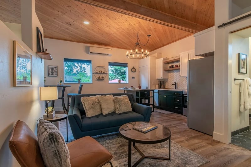  Airbnbs in Eugene Oregon