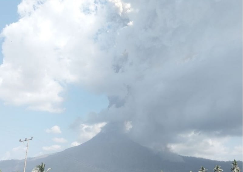 bali volcano eruption