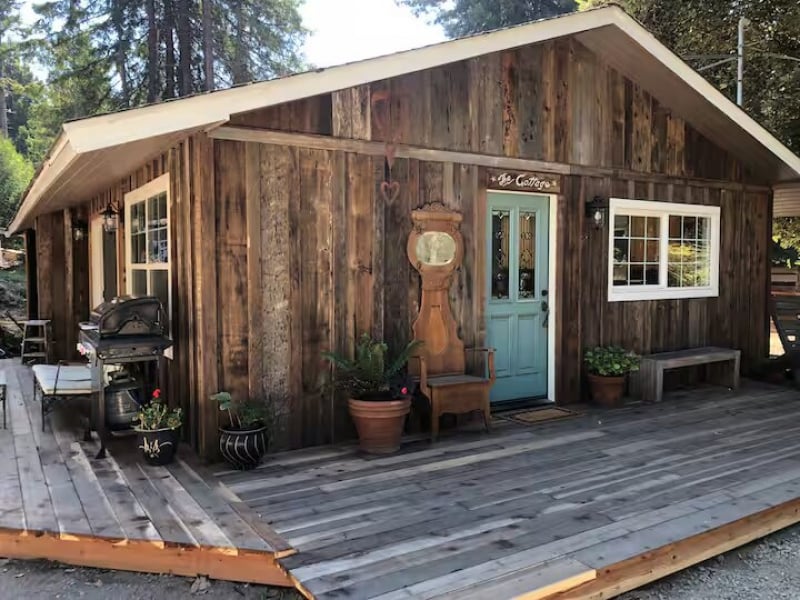 cosy cottage Airbnb Stays in Fort Bragg