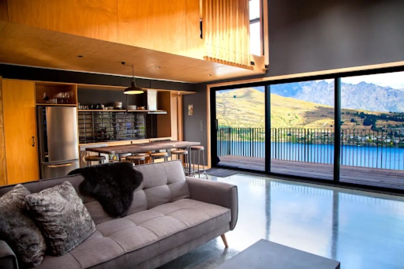 airbnb queenstown