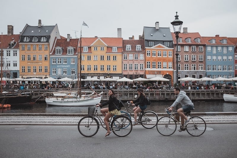 tourists cycling around Europe