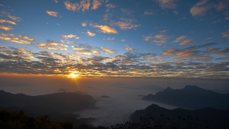 Pu Chi Fa sunrise