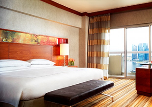 Weekend Staycation Special at Swissotel The Stamford with OCBC Cards
