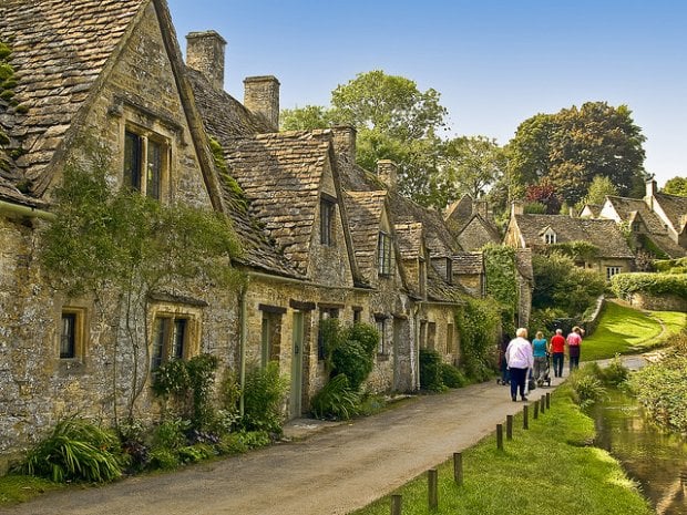 BIBURY - The most beautiful village in The Cotswolds, England 