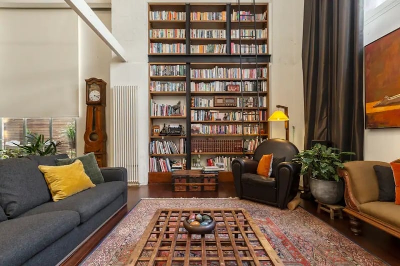 melbourne airbnb library