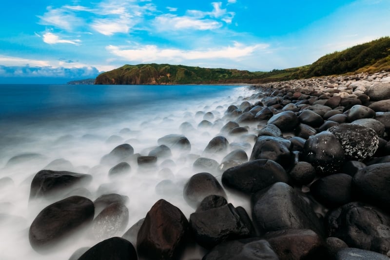 valugan boulder beach batanes tourist spots