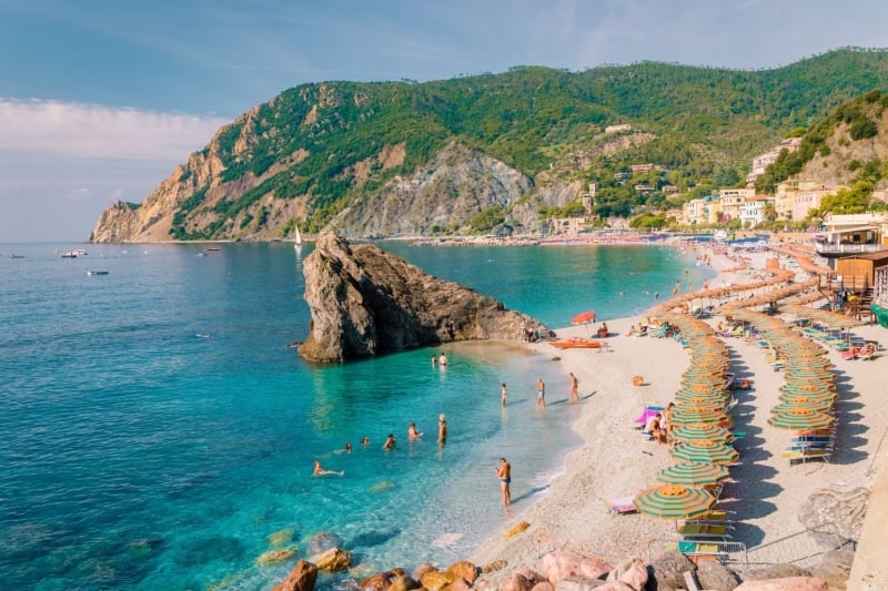 cinque terre vs amalfi coast: which is better