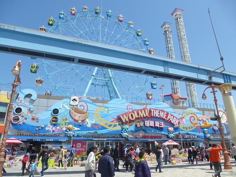 amusement parks in south korea