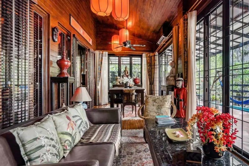 airbnbs thailand