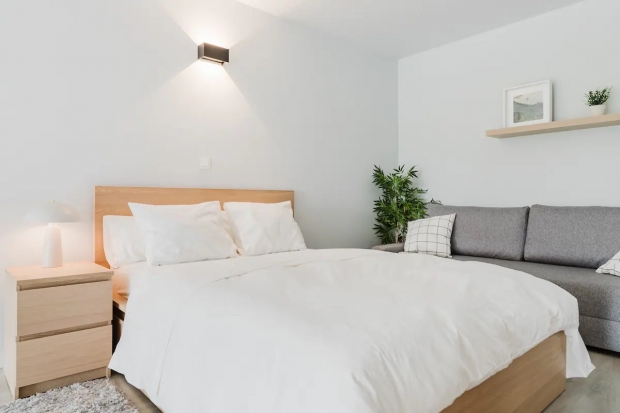 Urban Airbnb with comfort and free parking