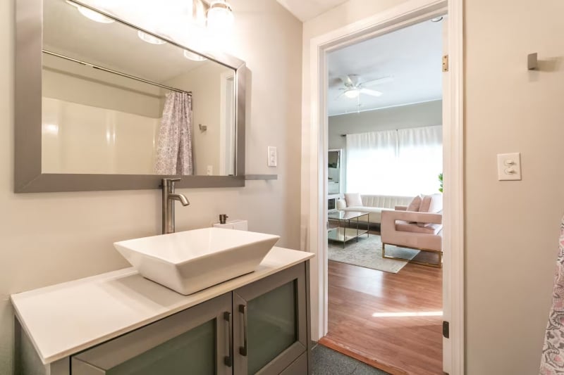 Airbnb in Sylvan Beach