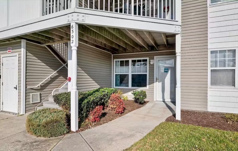 stunning airbnbs in bethany beach with views 