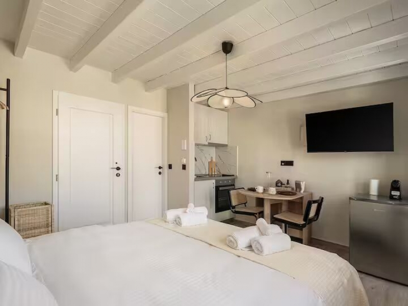 stylish Airbnb stays in Chania