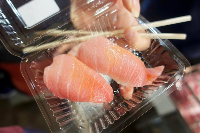 Must Try Foods To Hunt Down At Japans Tsukiji Outer Market