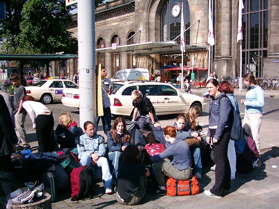 travelling big group