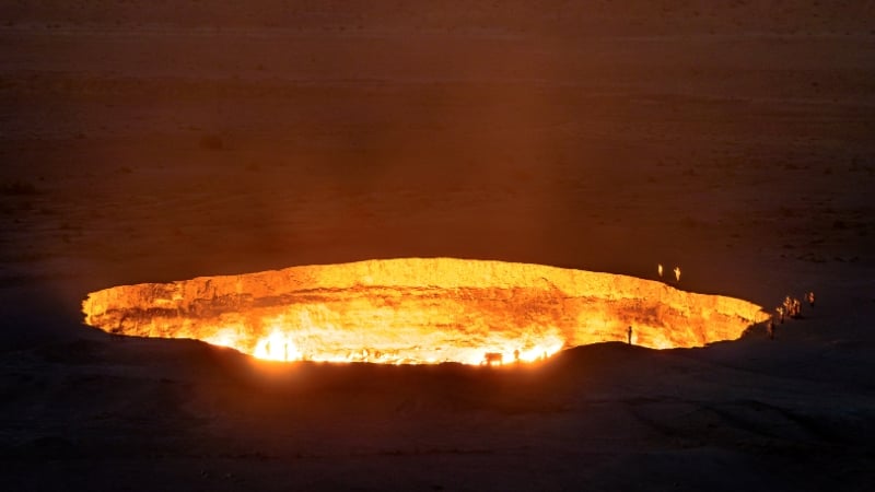 gates of hell turkmenistan