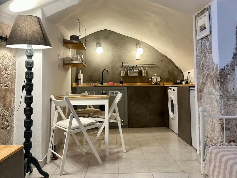 elegant Airbnb stays in Chania