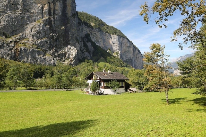 switzerland airbnb lauterbrunnen